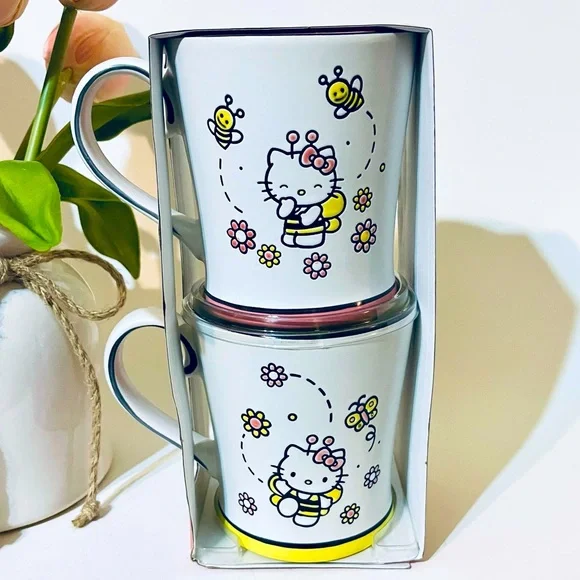 Hello Kitty Bee 🐝 Happy Mug Set - Picture 1 of 11
